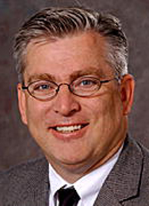 photo of Dr. Craig McDonald